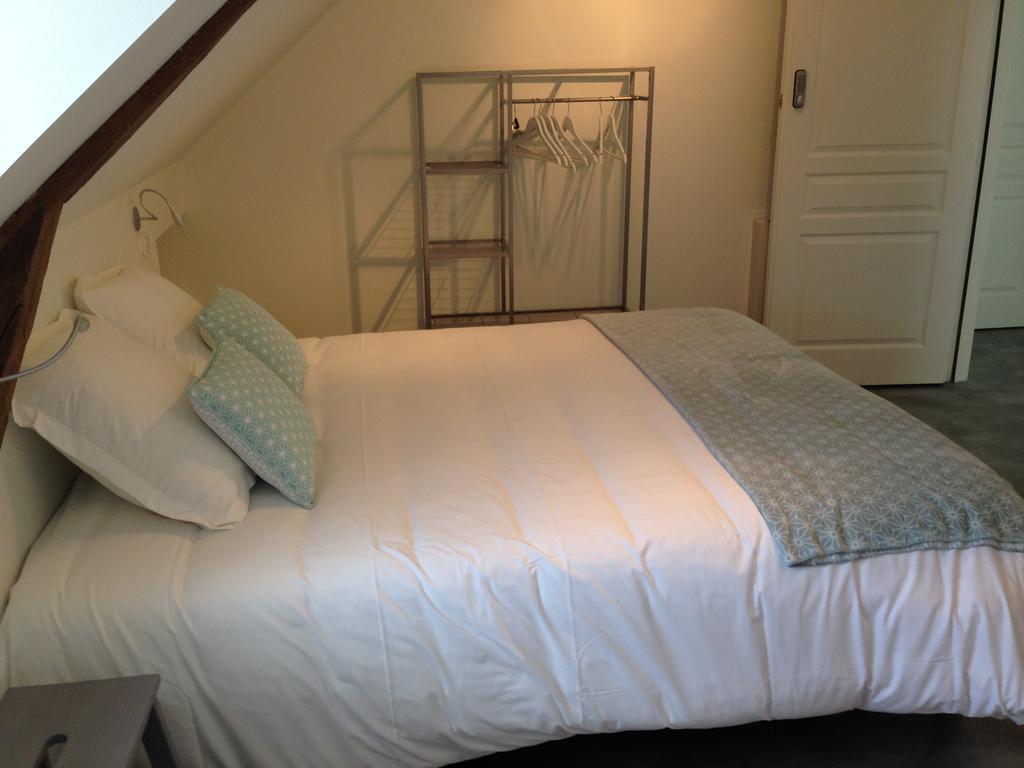 Auberge Saint Hernin Pluherlin Habitación foto